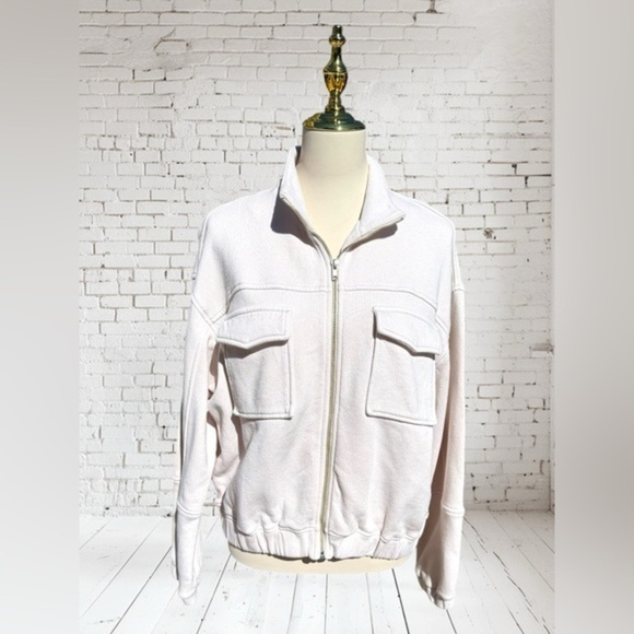 Monrow Women’s Bone Seamed Bomber Jacket Size L - Picture 3 of 15